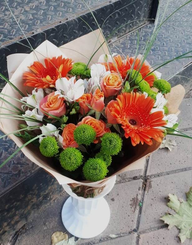 Букет цветов из: Герберы, Хризантемы, Альстромерии и Розы в Старой Калитве
