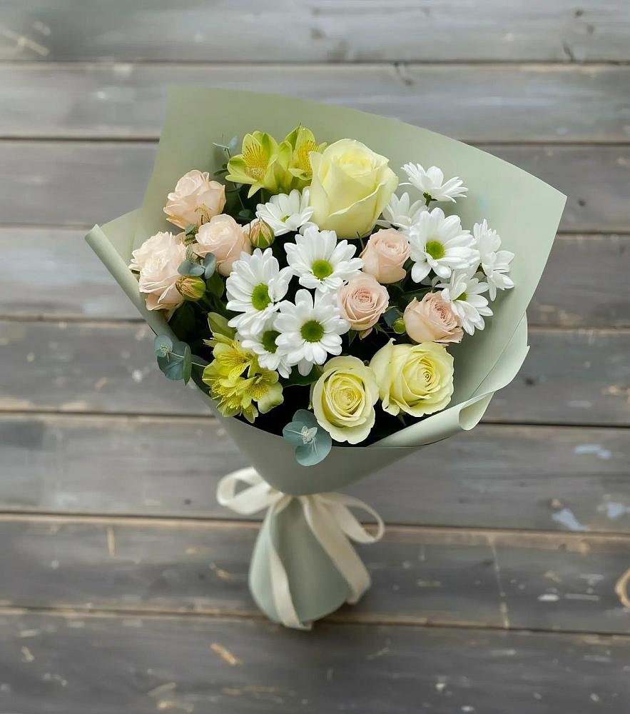 Букет цветов из: Альстромерии, Розы и Хризантемы в Старой Калитве