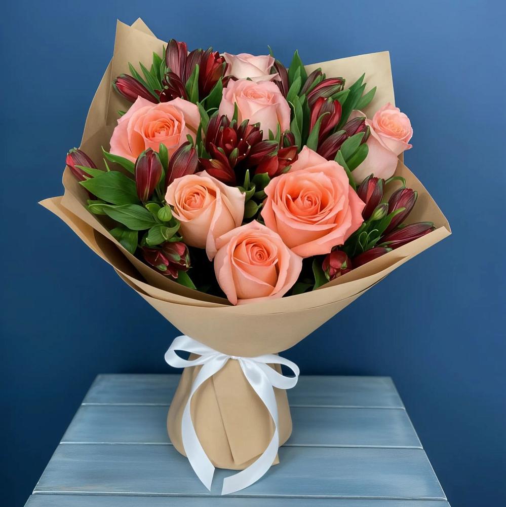 Букет цветов из: Розы и Альстромерии в Старой Калитве