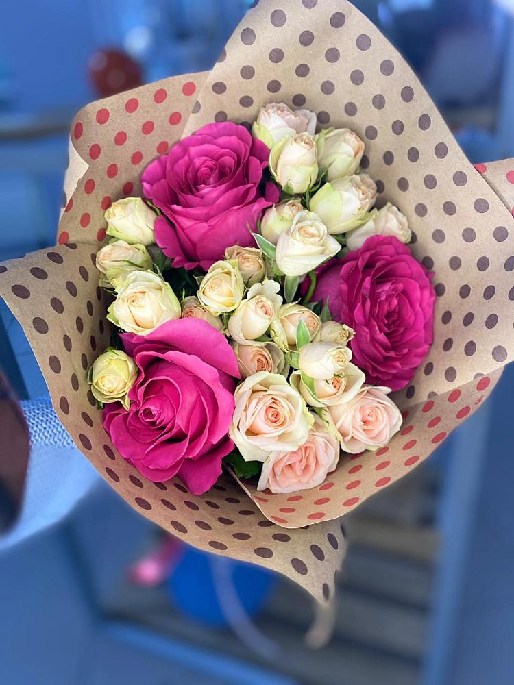 Букет цветов из: Розы в Старой Калитве