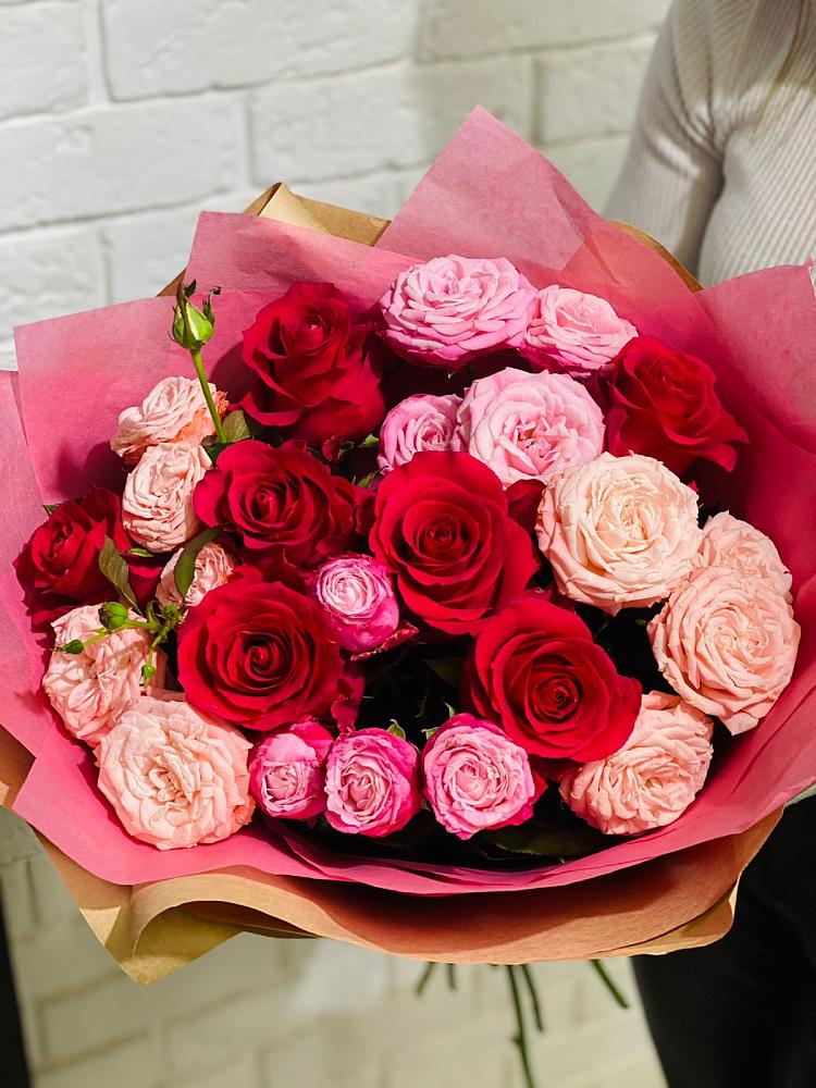 Букет цветов из: Розы в Старой Калитве