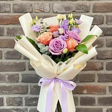 Букет цветов из:  Лизиантусы и Розы #REPLACE_PRED# Старой Калитве