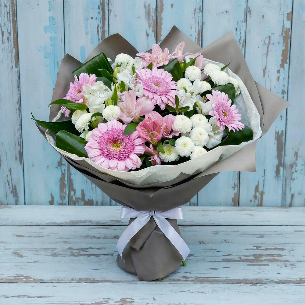 Букет цветов из: Герберы, Альстромерии и Хризантемы в Старой Калитве