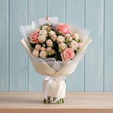 Букет цветов из:  Розы в Старой Калитве